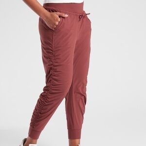 Athleta Attitude Lined Pants Joggers Maple Red